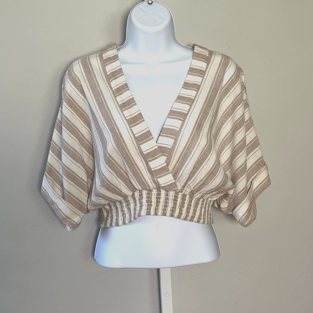 Urban Outfitters Corrine Linen Surplice Top Crop Beach Boho Granola Girl Sz S